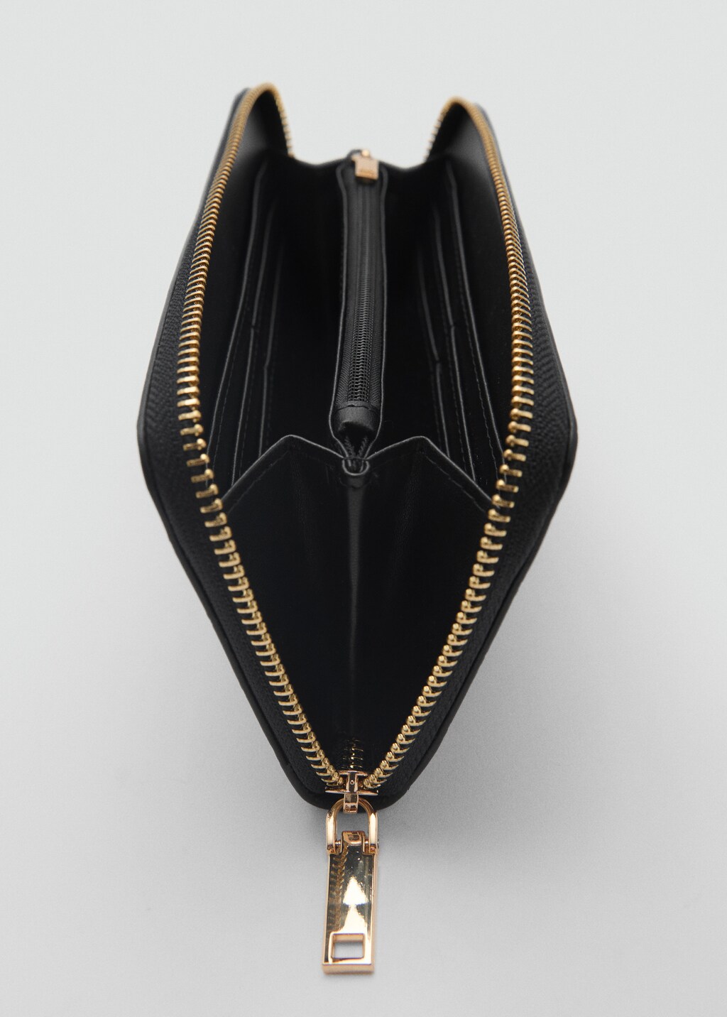 Croc-effect wallet - Black