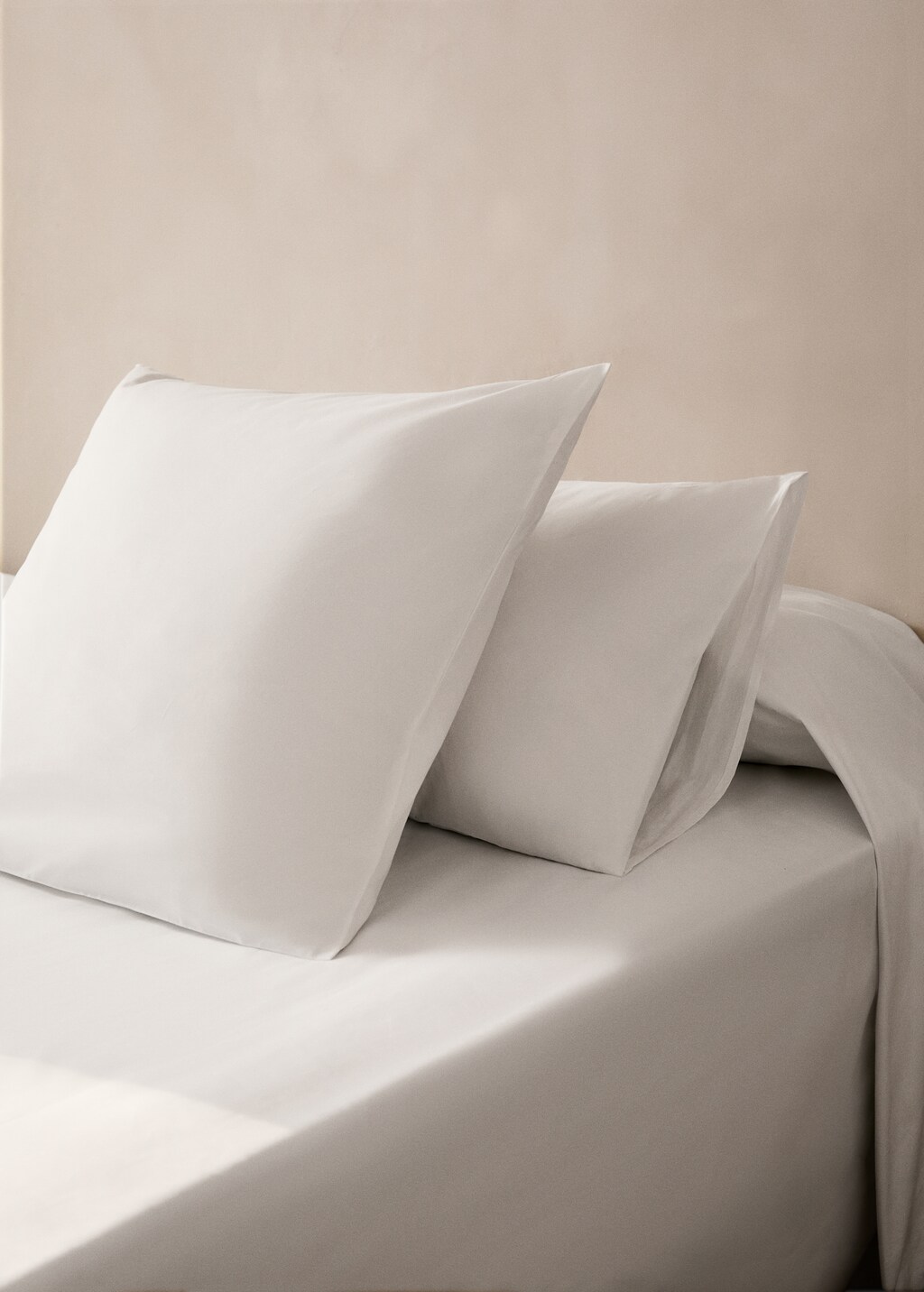Cotton percale pillowcase, 60x60 cm - White