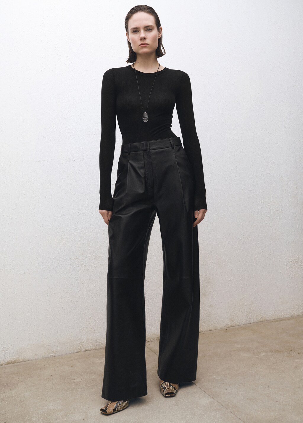 Long-sleeved wool-blend t-shirt - Light/Pastel Brown