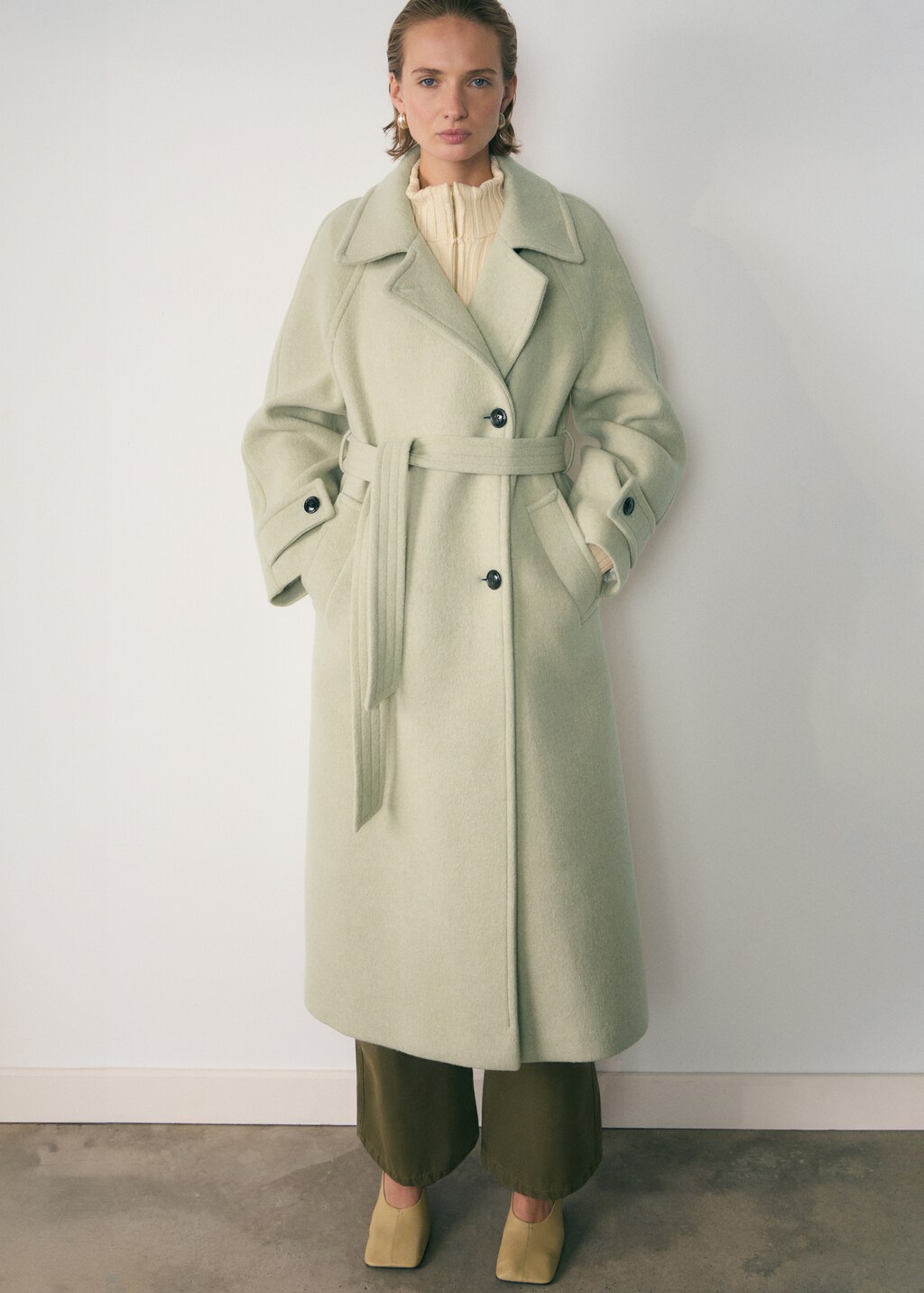 Woollen coat with belt - Vanilla