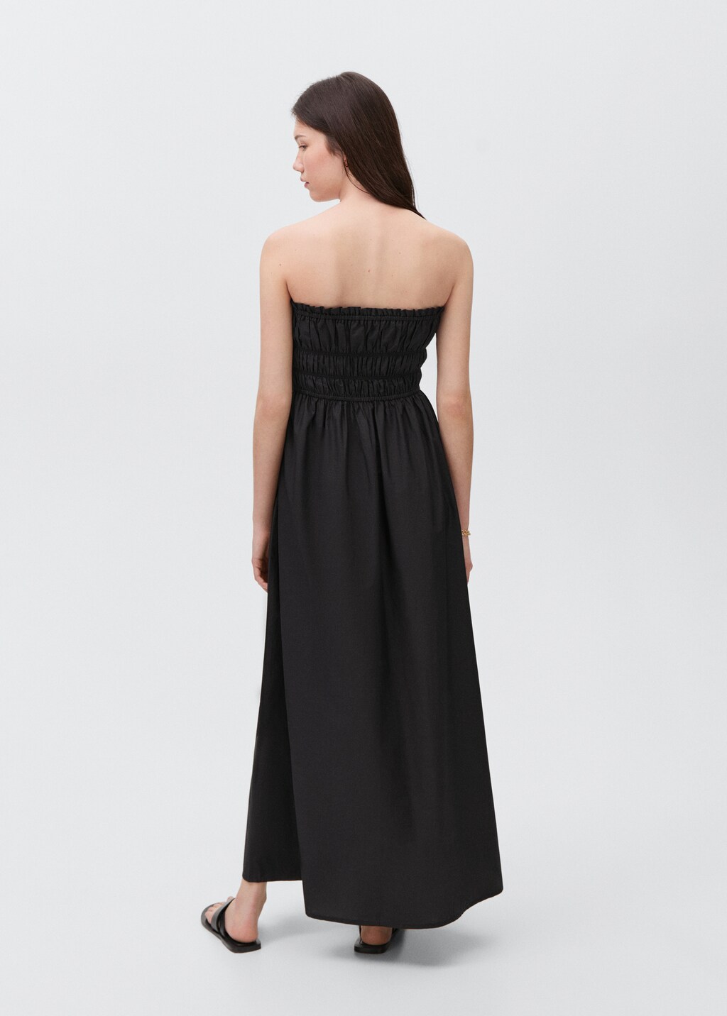 Flared dress with ruffled hem - Black