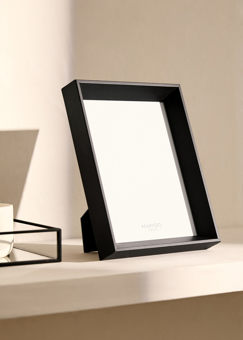 Medium bevelled wood frame - Brown