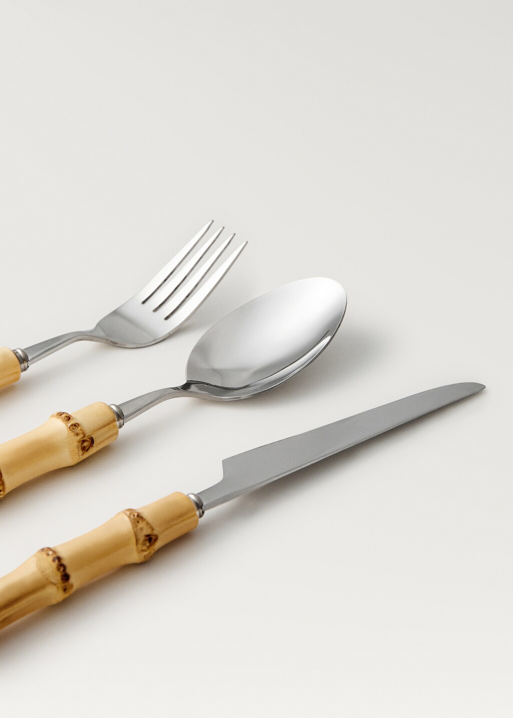 3-piece cutlery set with bamboo handles - Brown