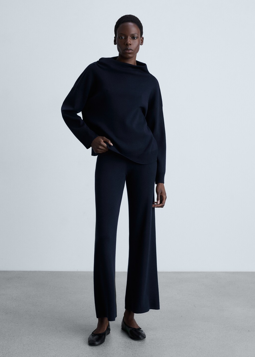 Knitted sweater with asymmetrical neck - Dark Navy
