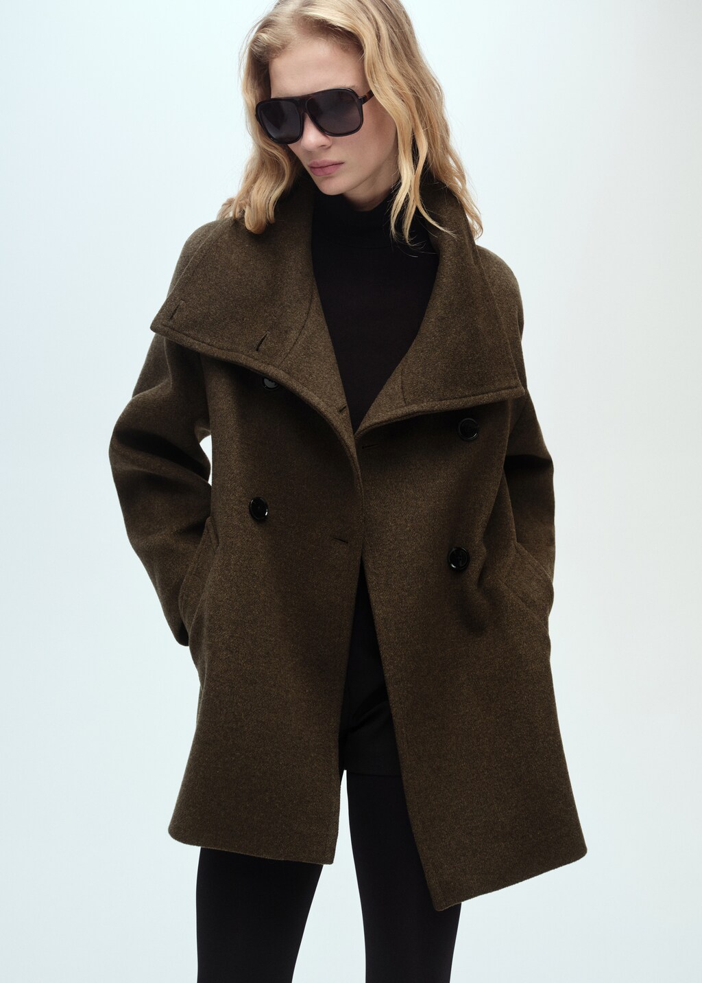 Midi wool coat with wraparound collar - Black