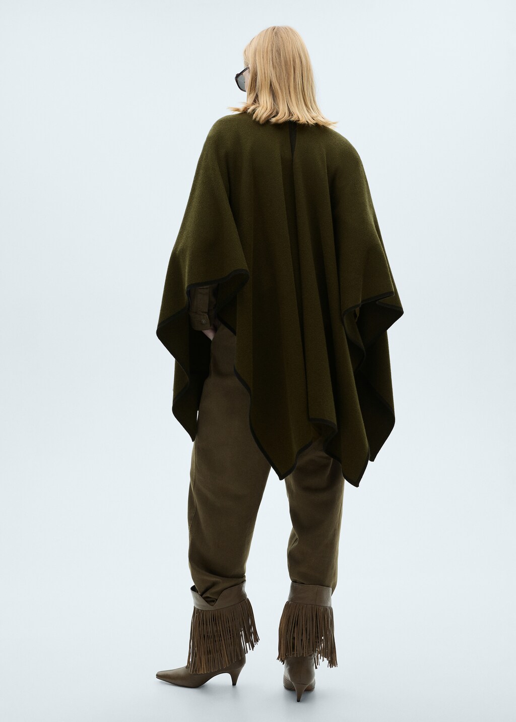 Knitted cape with contrasting trim - Khaki