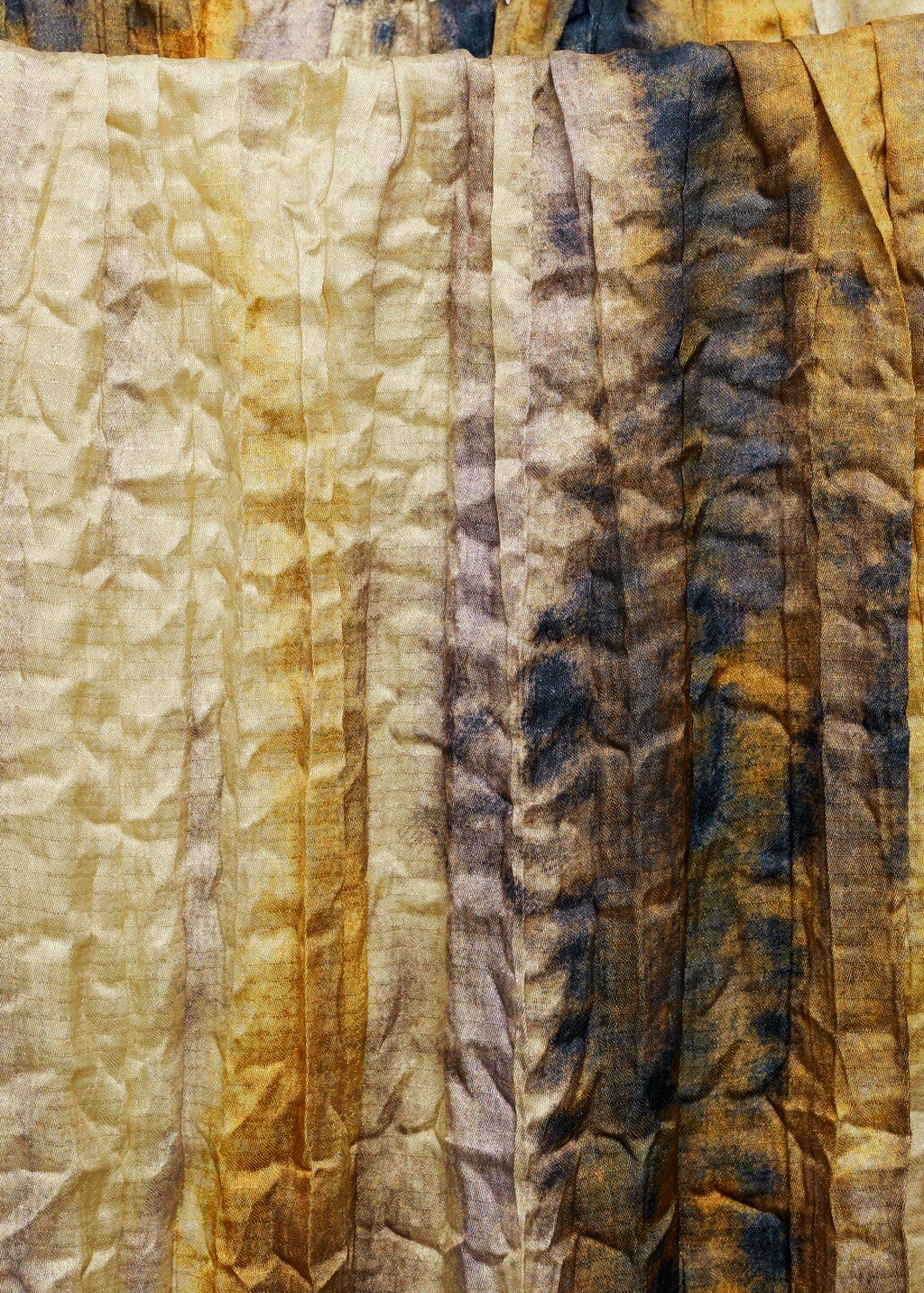 Long satin textured skirt - Yellow