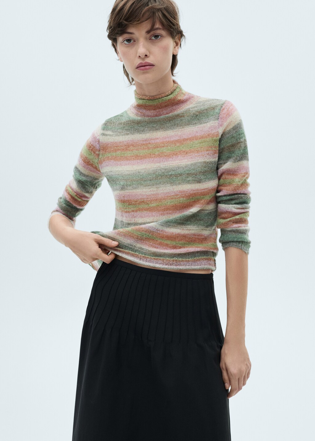 Stand-collar striped sweater - Pink