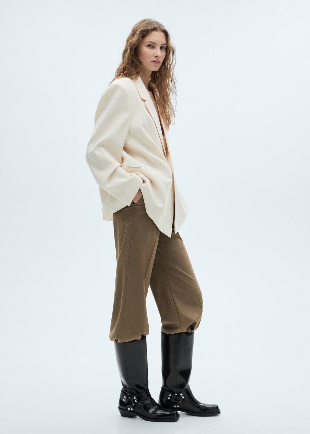 Square toe boot with metallic details - Black