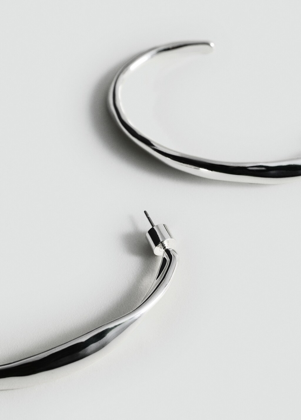 Twisted hoop earrings - Gold