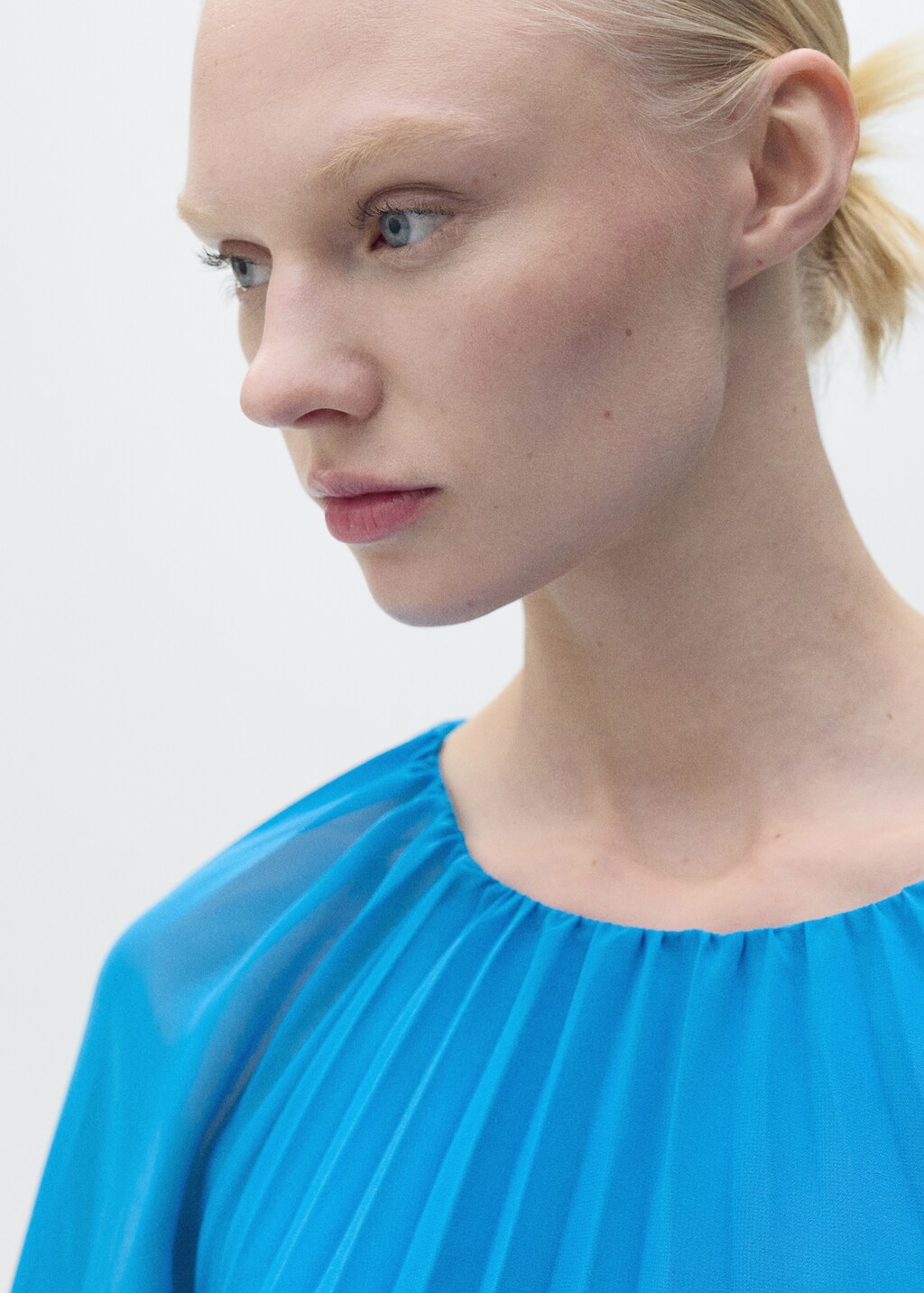 Flared-sleeve pleated dress - Blue