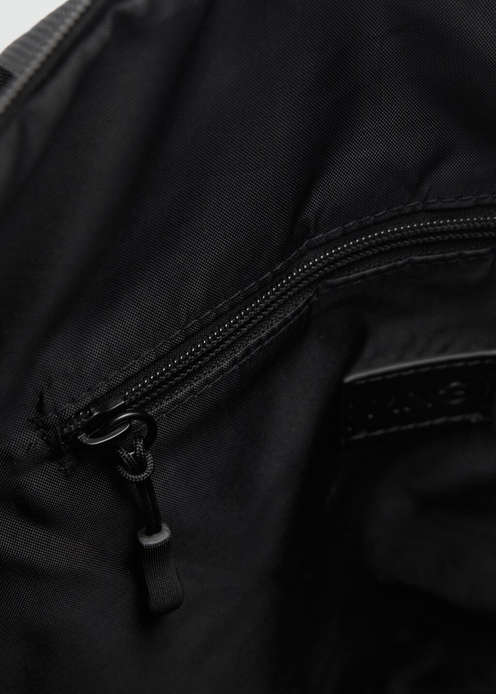 Multi-functional backpack with pockets - Black