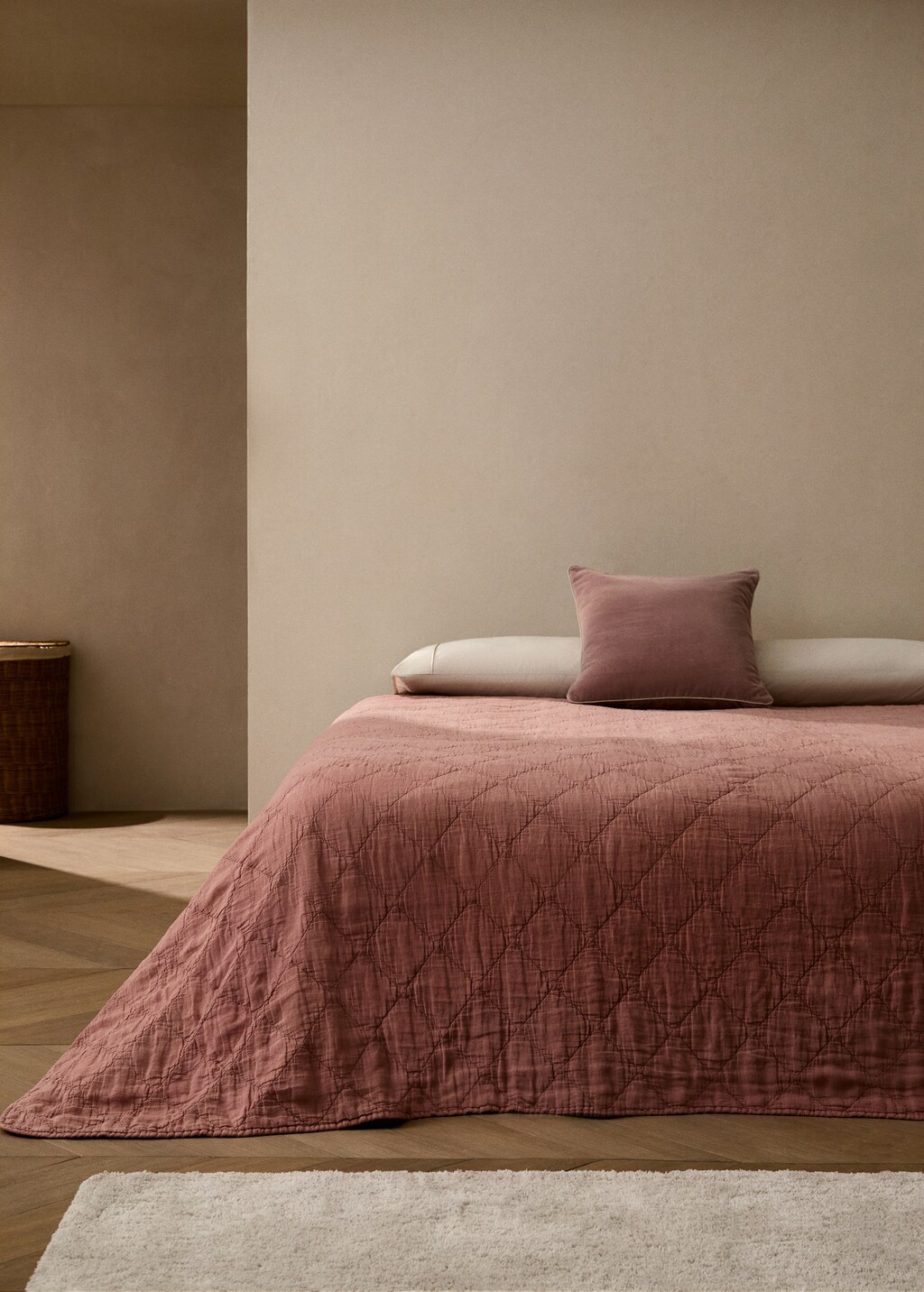 Garment-dyed linen bedspread for 130/150 cm bed - Forest Green