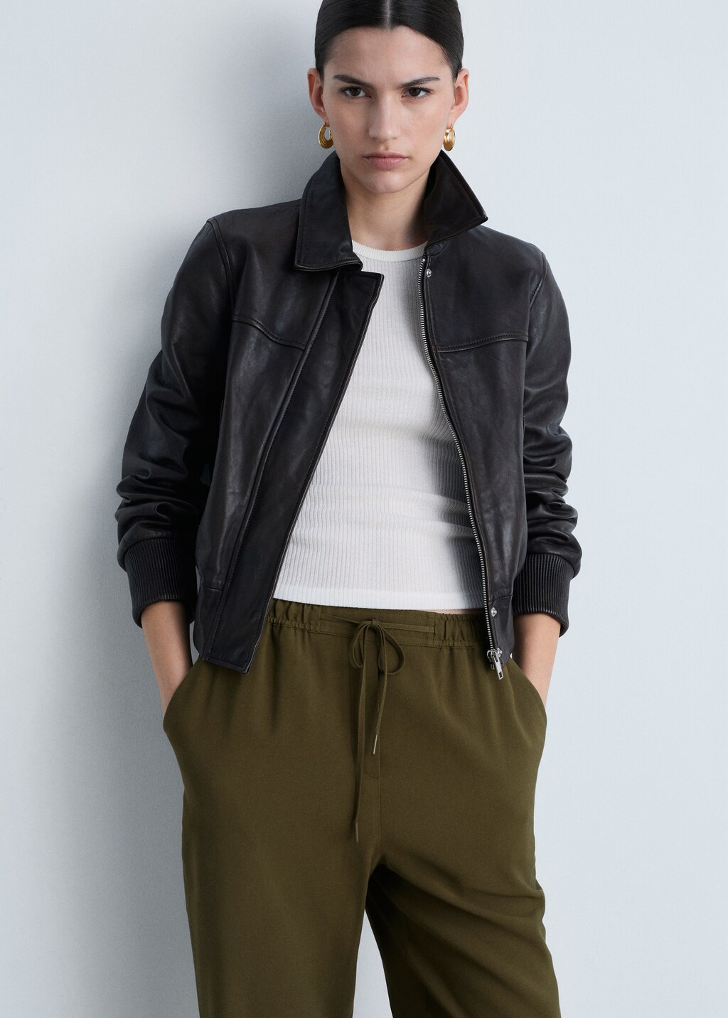 Elastic waist flowy trousers - Beige