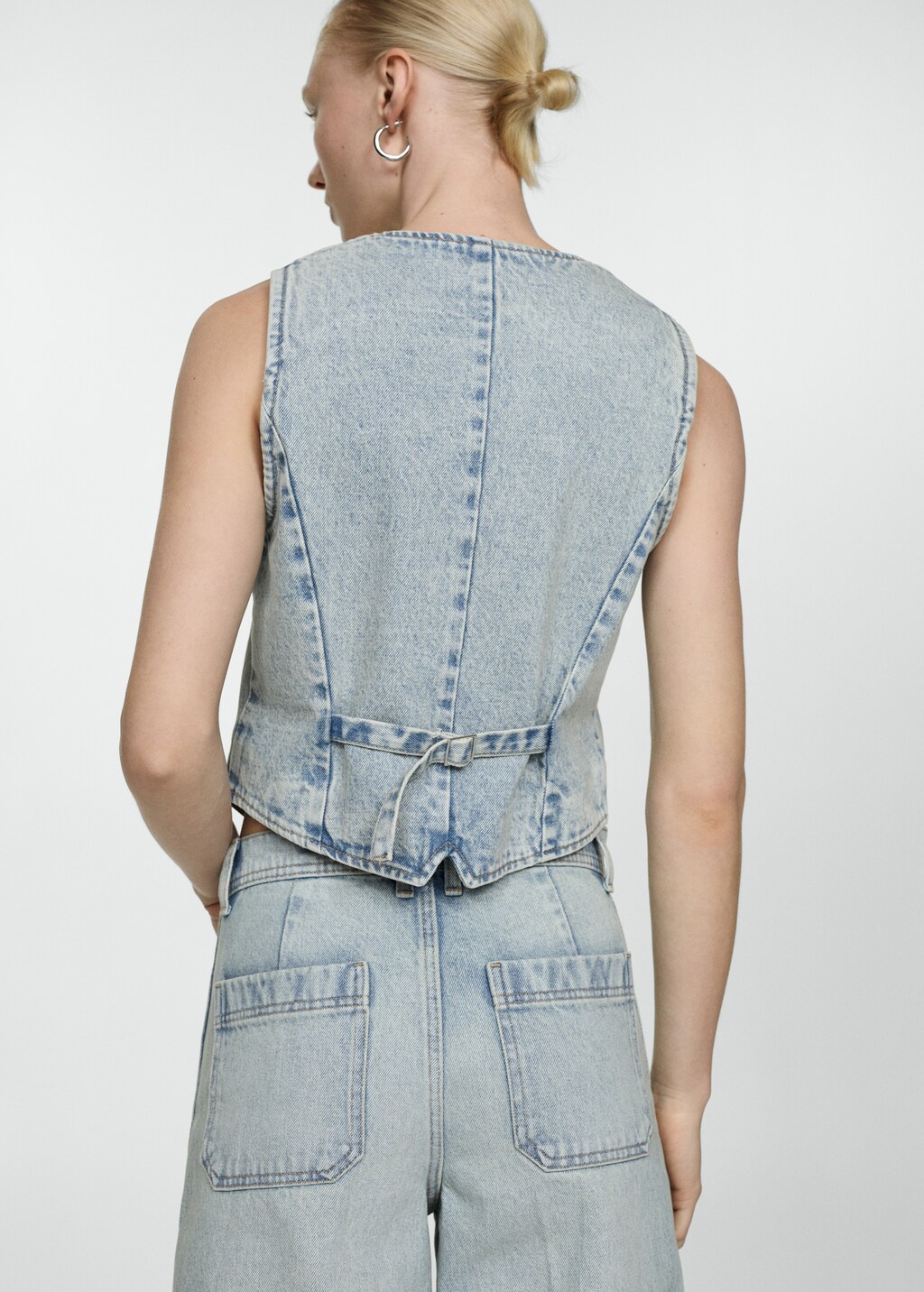 Denim gilet with seams - Sand