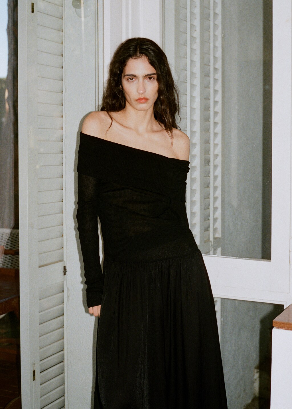 Off-the-shoulder dress in combined fabric - Black