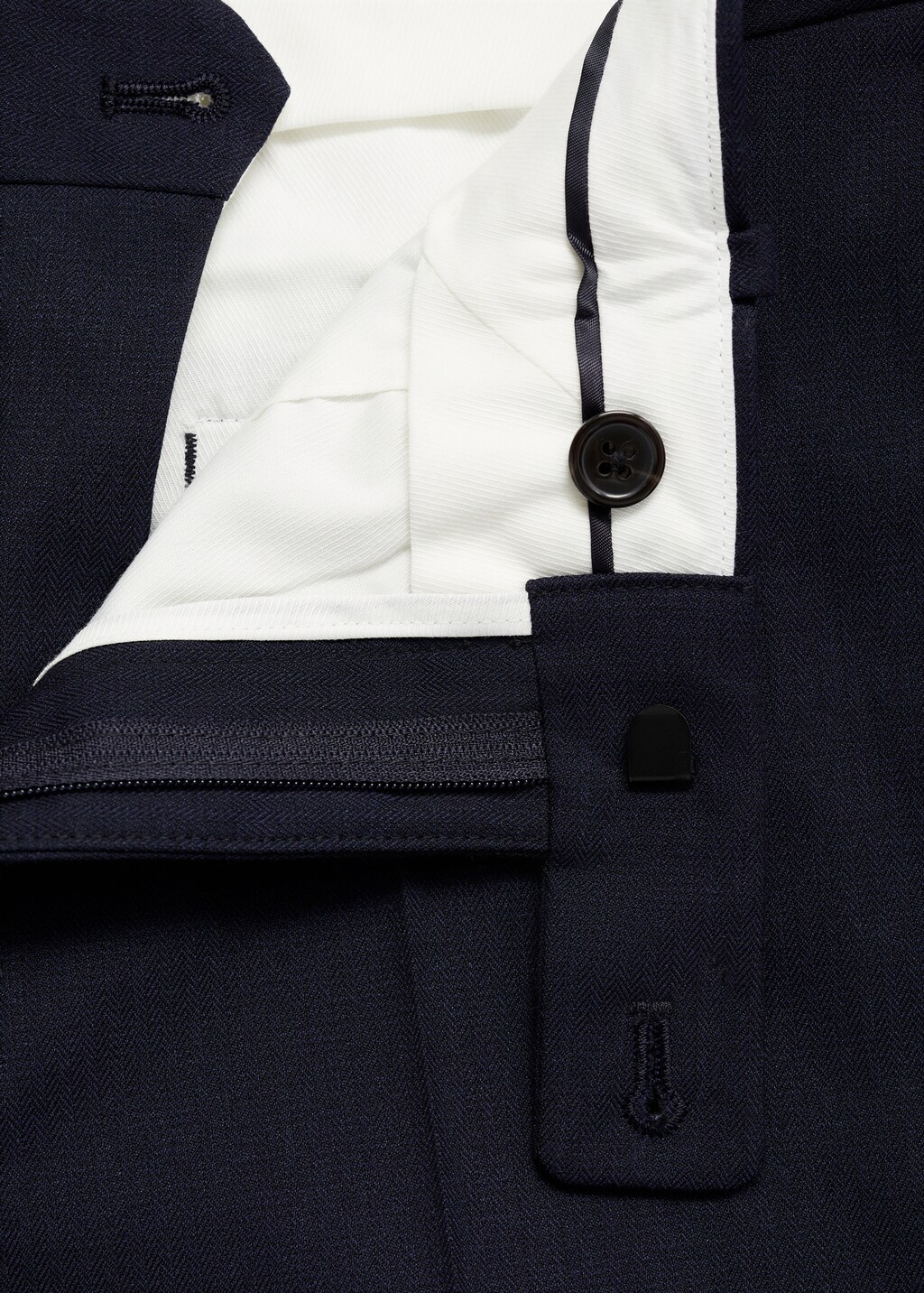 Stretch-fabric slim-fit suit trousers - Dark Navy