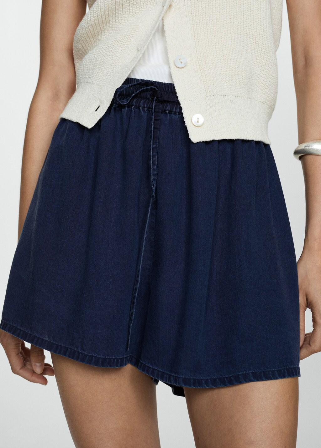 Lyocell shorts with elastic waist - Dark Blue