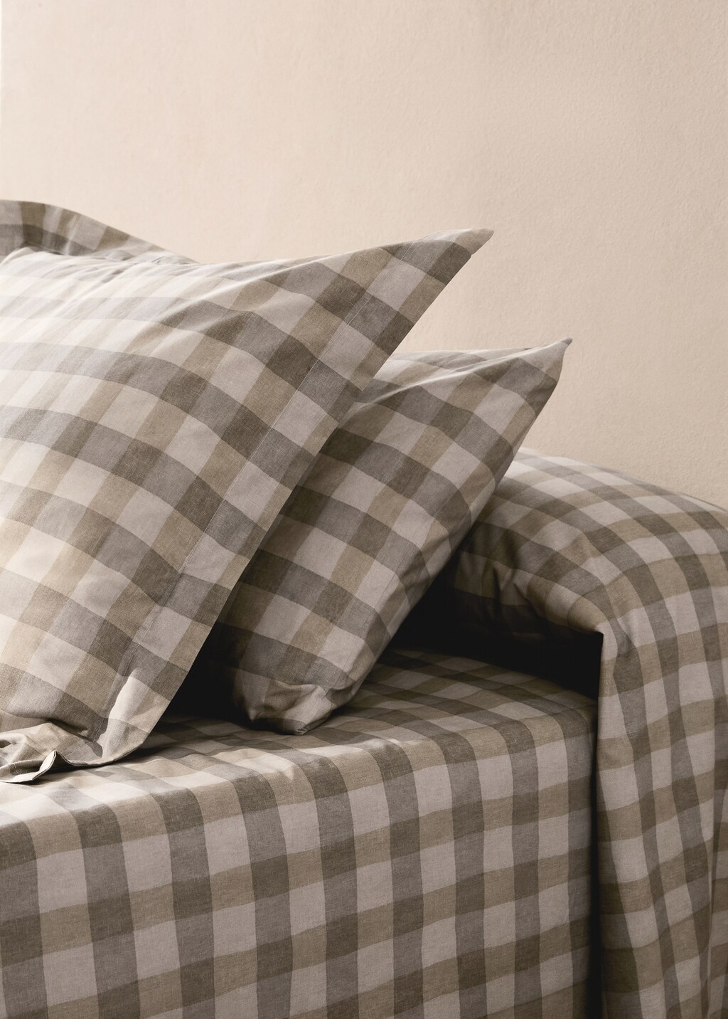 Cotton percale check pillowcase, 45x110 cm - Medium Brown