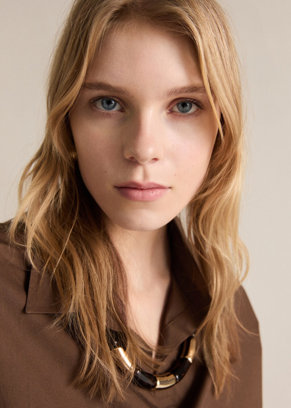 100% cotton straight-fit shirt - Brown