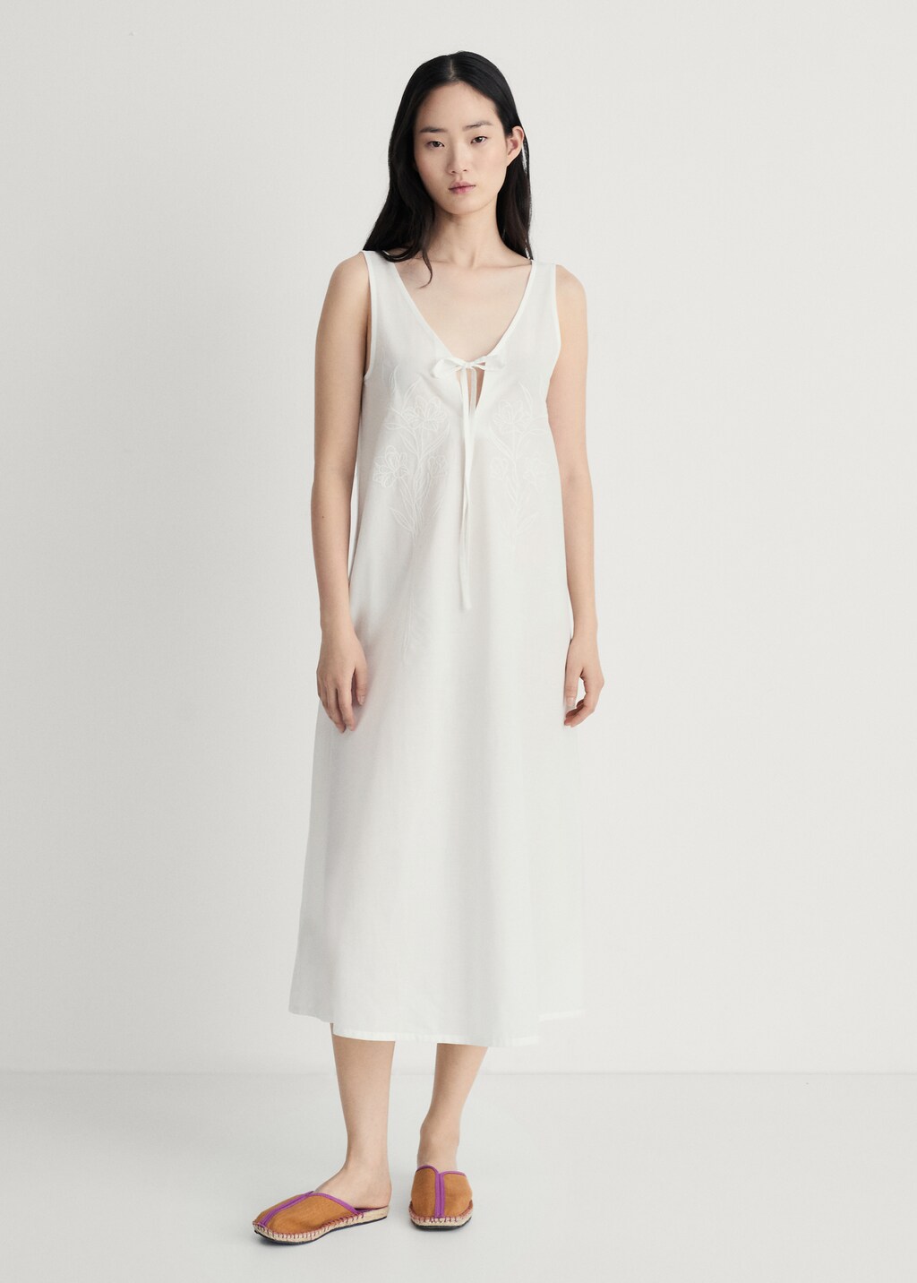 Embroidered cotton nightgown - White