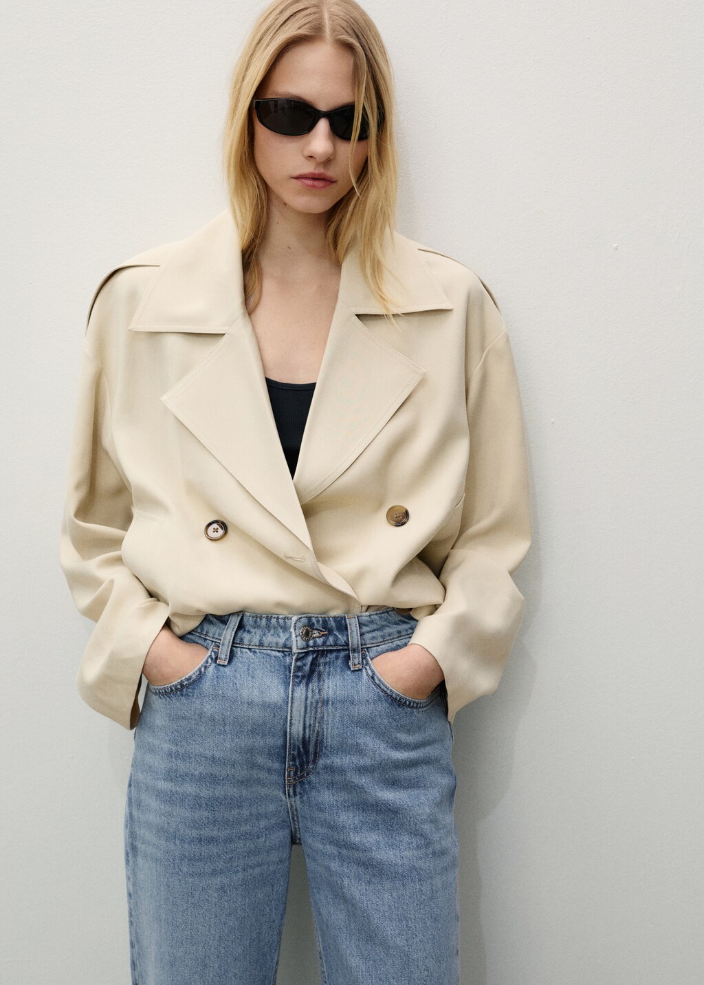 Matilda medium-rise straight-fit jeans - Black denim