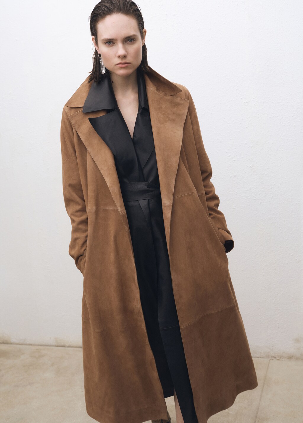 Belted suede trench coat - Medium Brown
