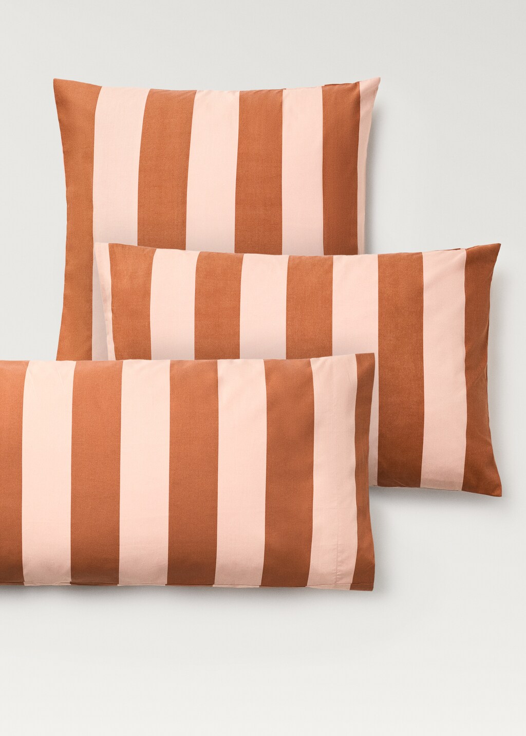 Cotton percale striped pillowcase, 45x110 cm - Green