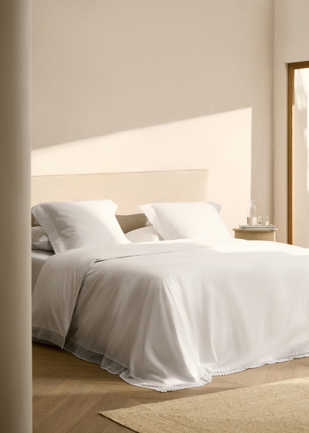 Duvet cover with lace detail for 180/200 cm bed - White