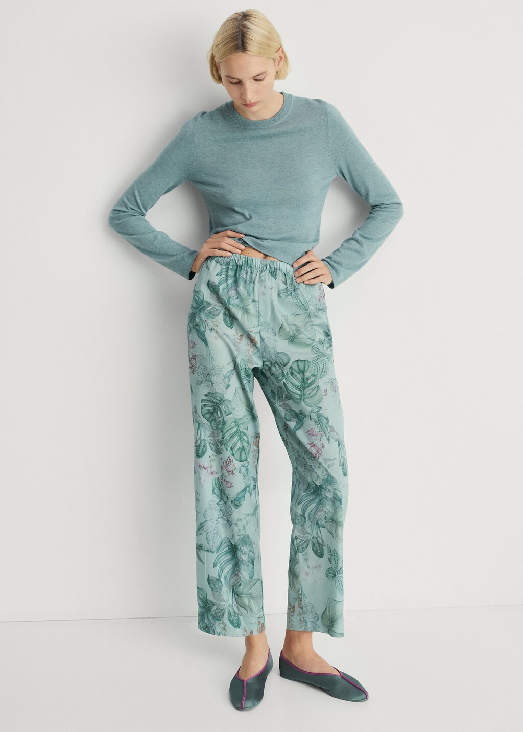 Round-neck knitted sweater - Medium Pink