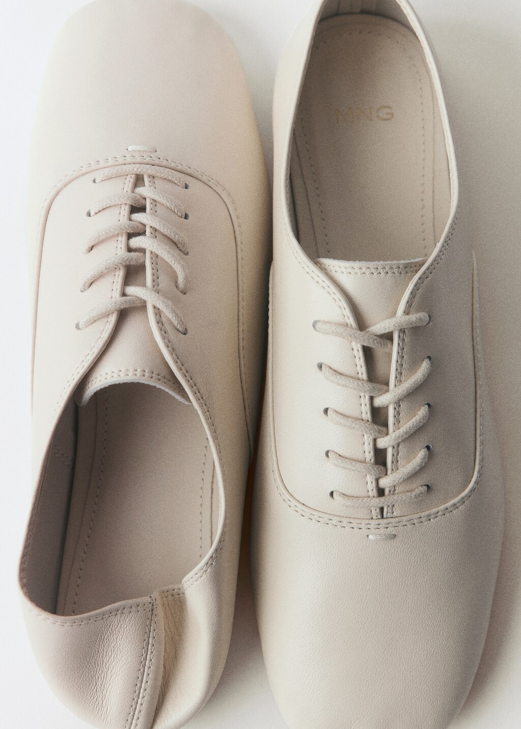Lace-up leather shoes - Ecru