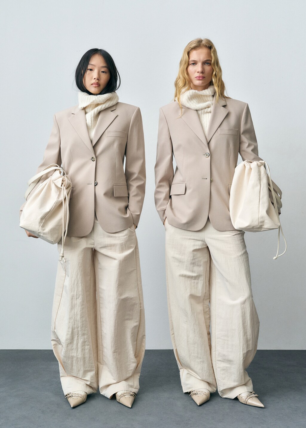 Structured straight-fit jacket - Beige