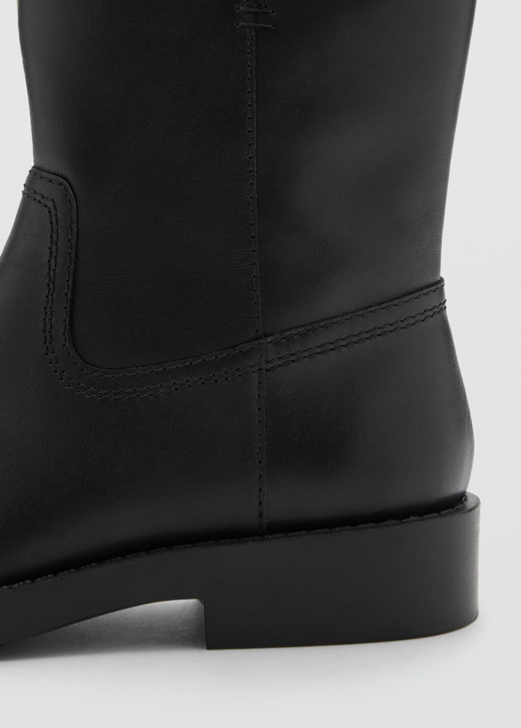 Buckle leather ankle boots - Black
