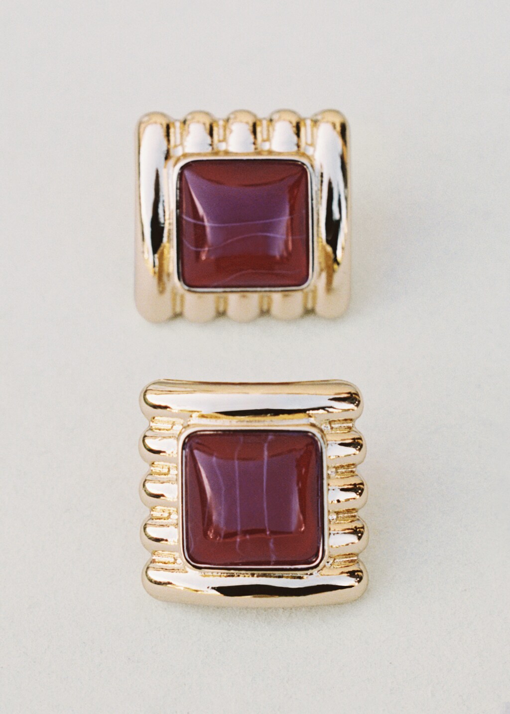 Combined square relief earrings - Gold