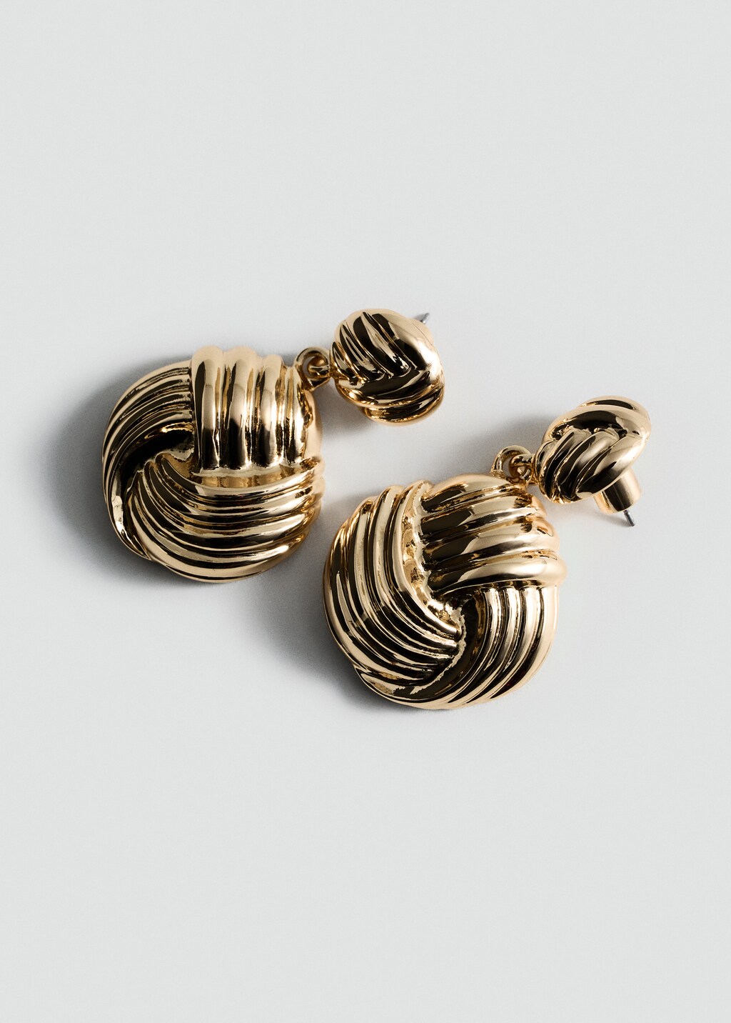 Intertwined design earrings - Gold