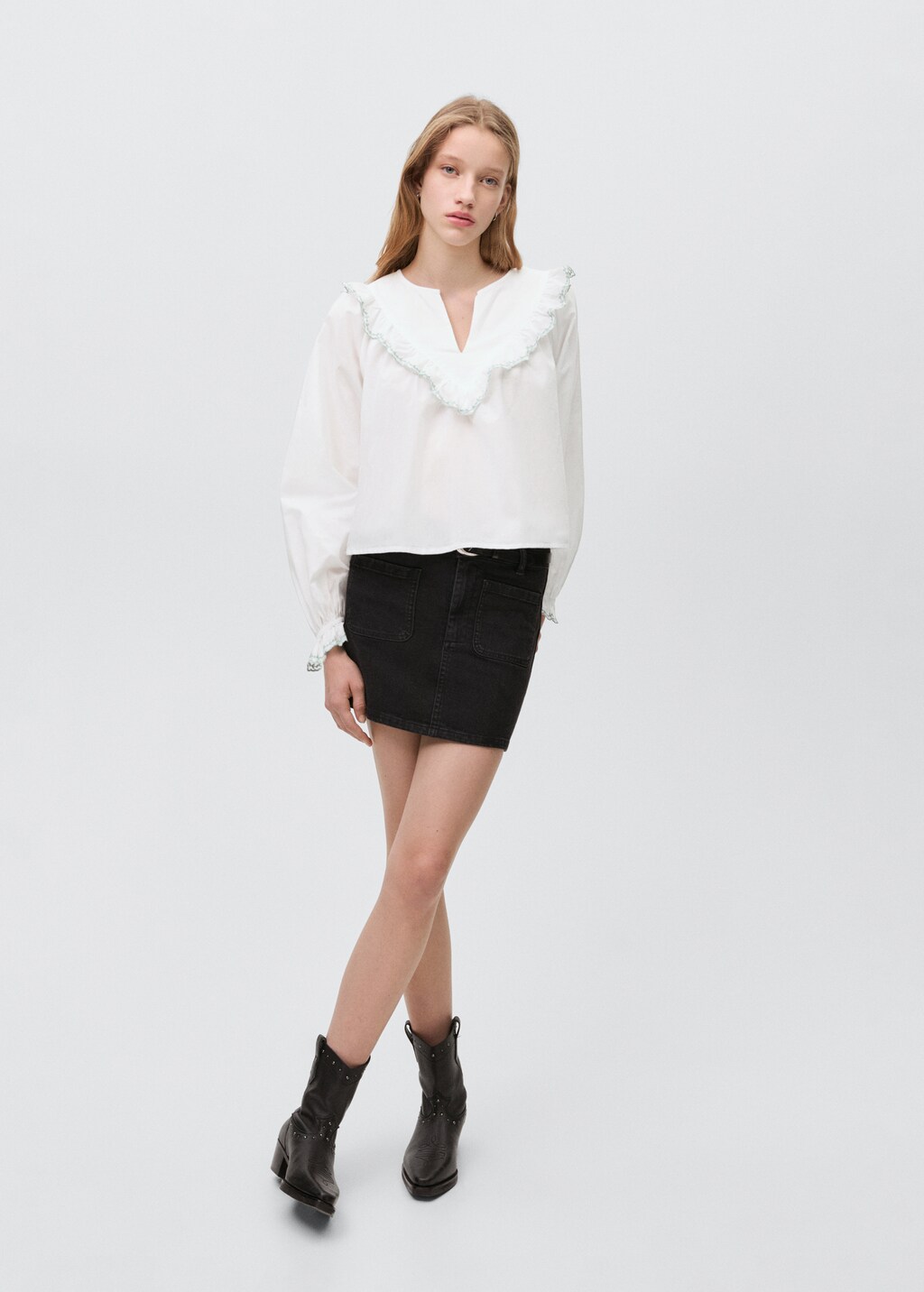 Ruffle neck blouse - Off White
