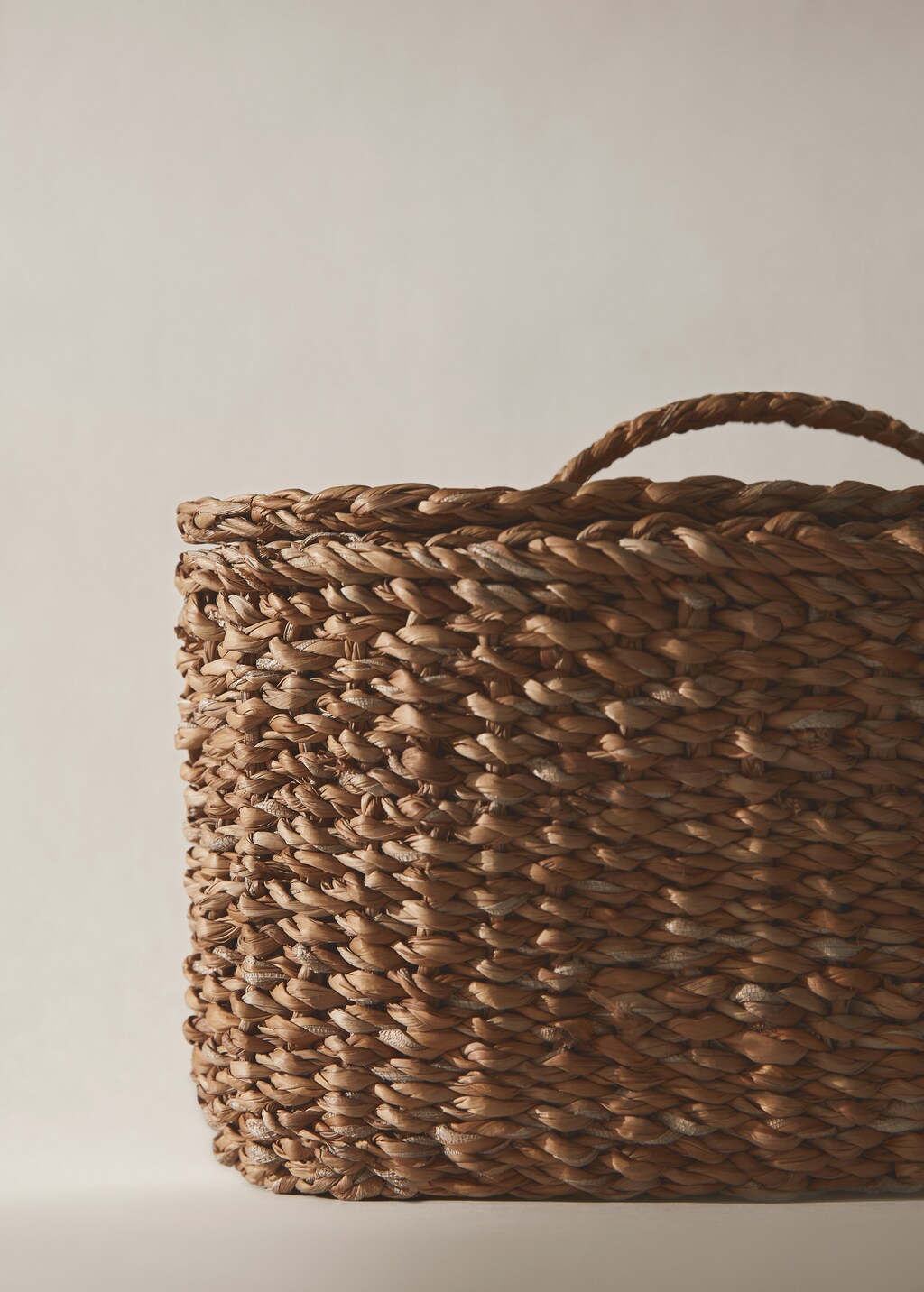 Natural fibre oval basket - Beige