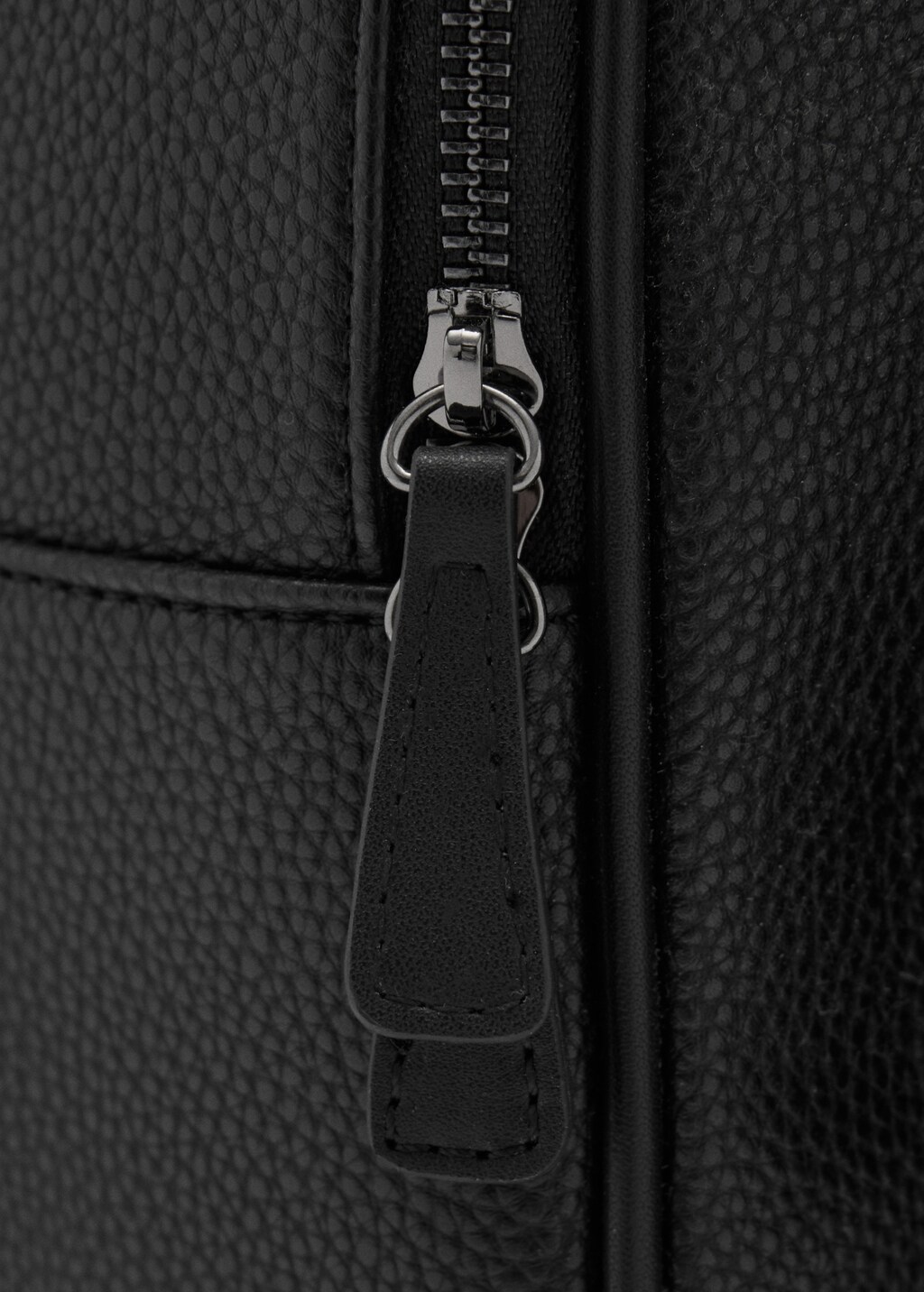 Leather-effect backpack - Black