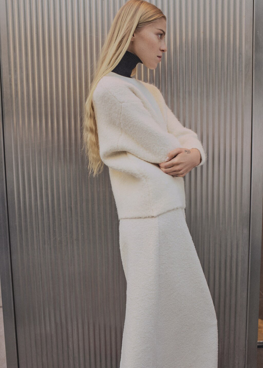 Round-neck sweater with soft finish - Ecru