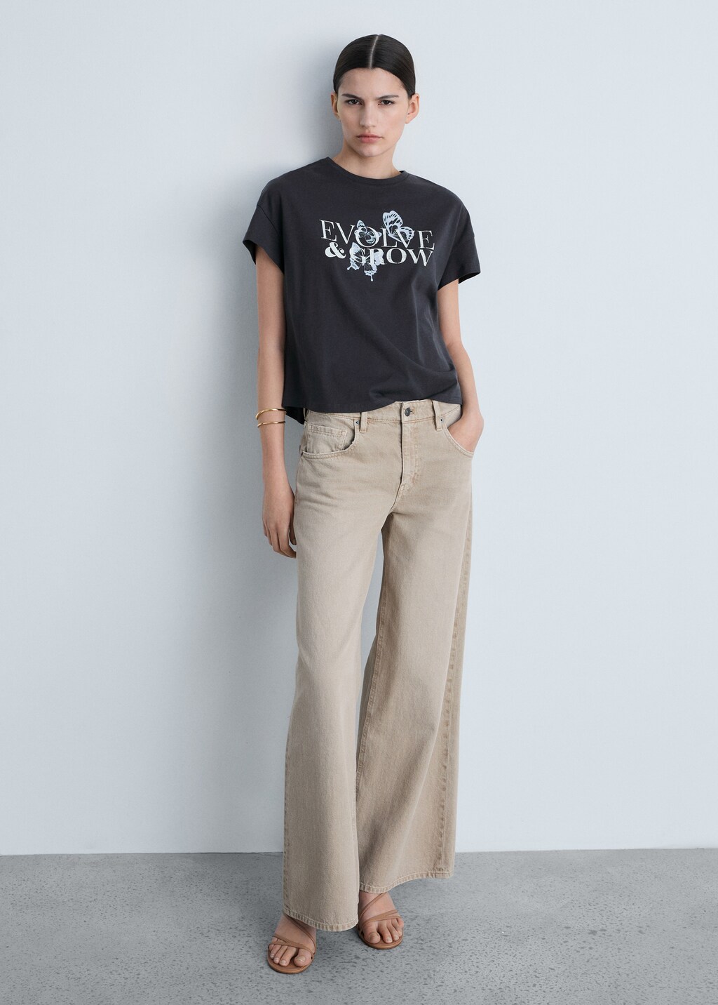 Cotton t-shirt with printed message - Beige