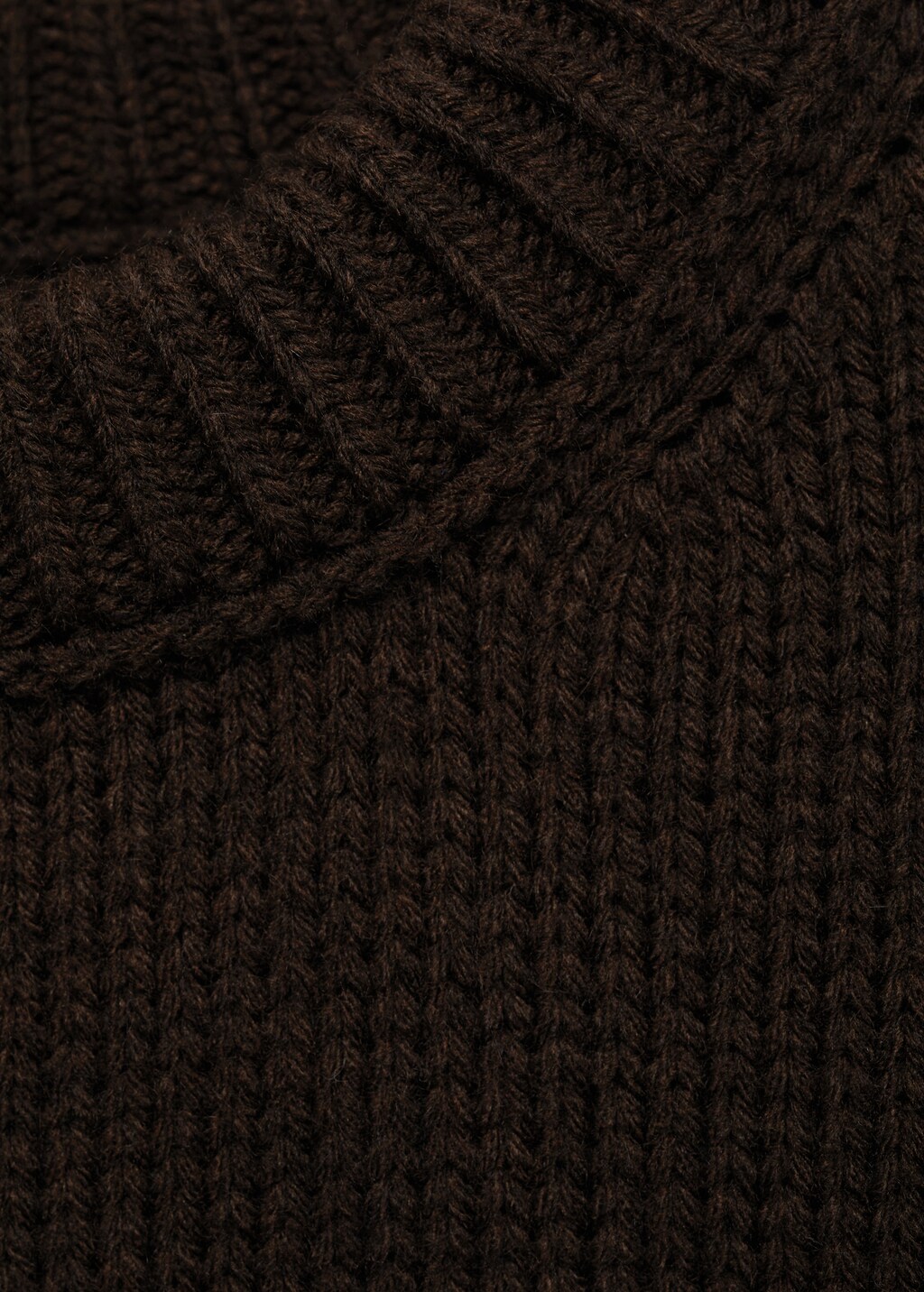 Chunky-knit sweater with ribbed trims - Brown