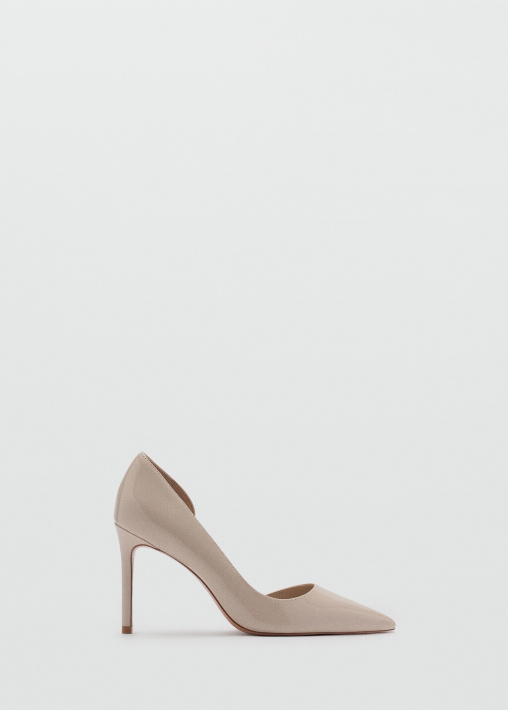Asymmetrical heeled shoes - White