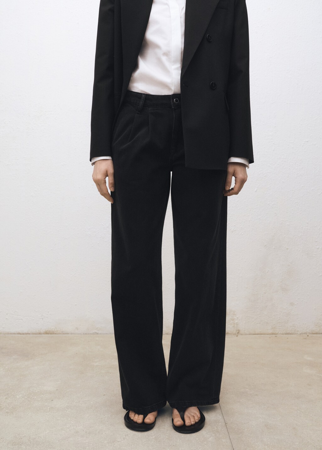 Rinse-wash wideleg jeans with pleats - Open Blue