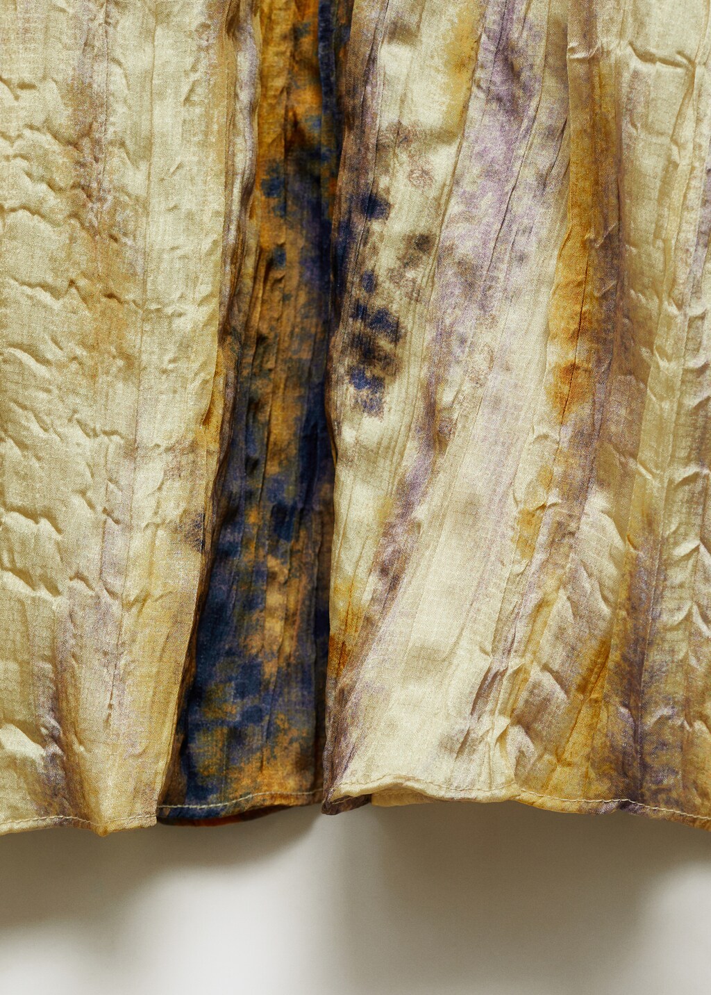 Long satin textured dress - Pastel Yellow