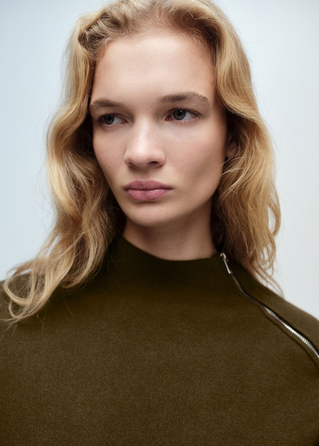 Perkins-neck sweater with zip - Ecru