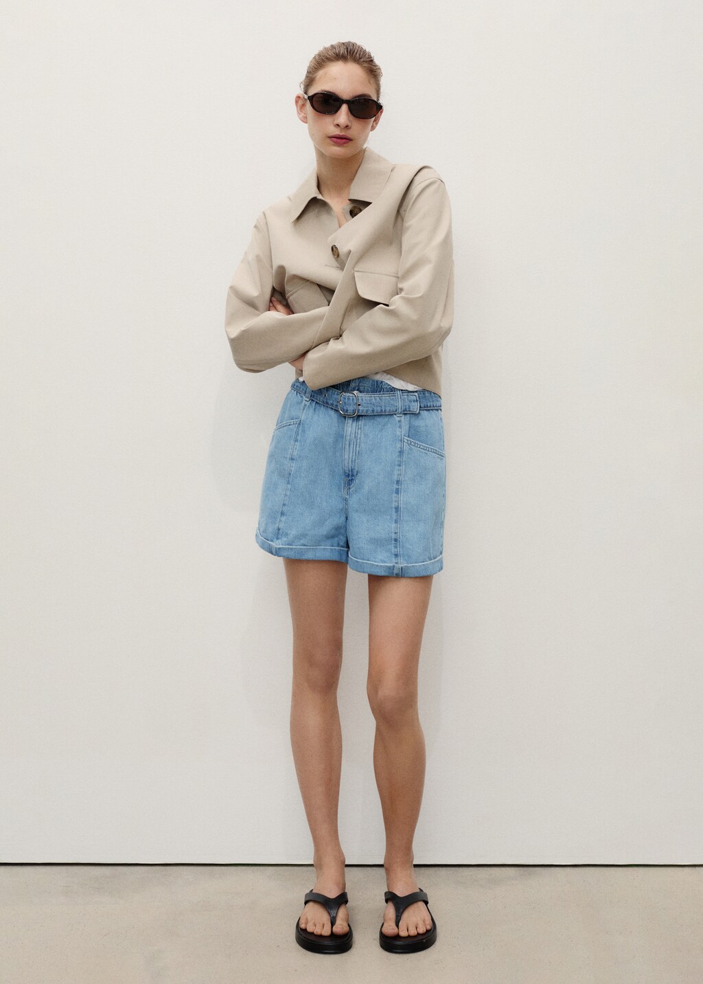 Denim shorts with belt - Medium Blue