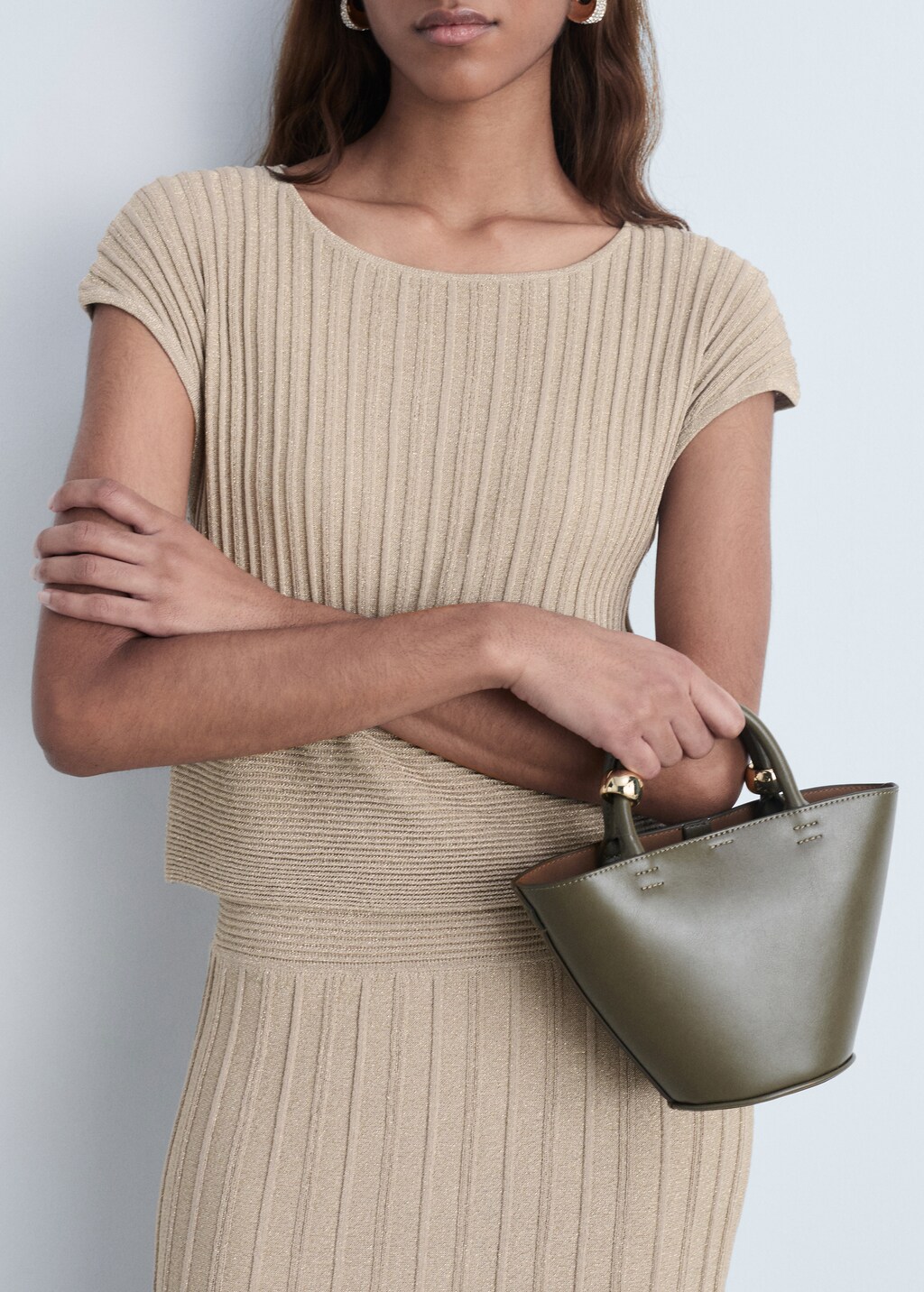 Knitted dress with shiny finish - Gold