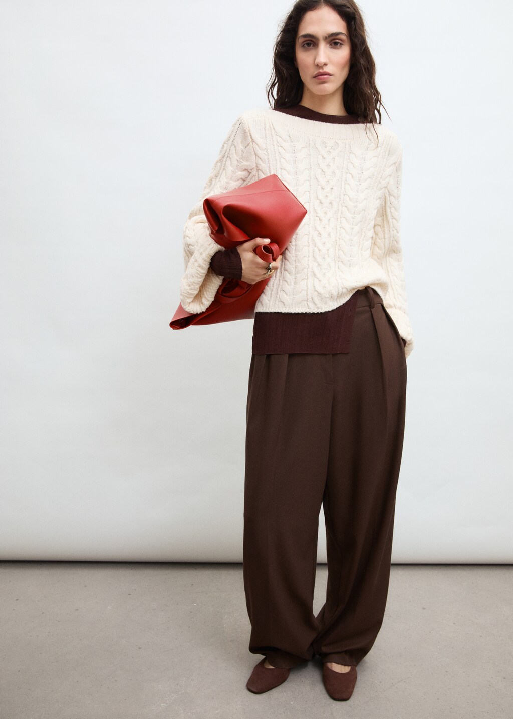 Twisted knitted flared-sleeve sweater - Ecru