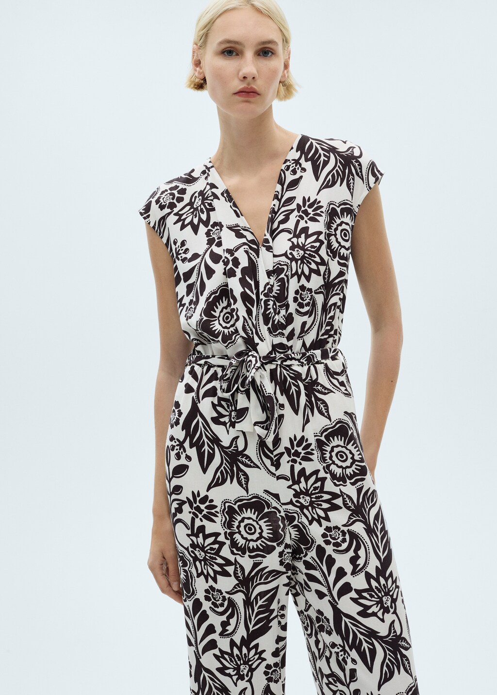 Belt printed jumpsuit - White