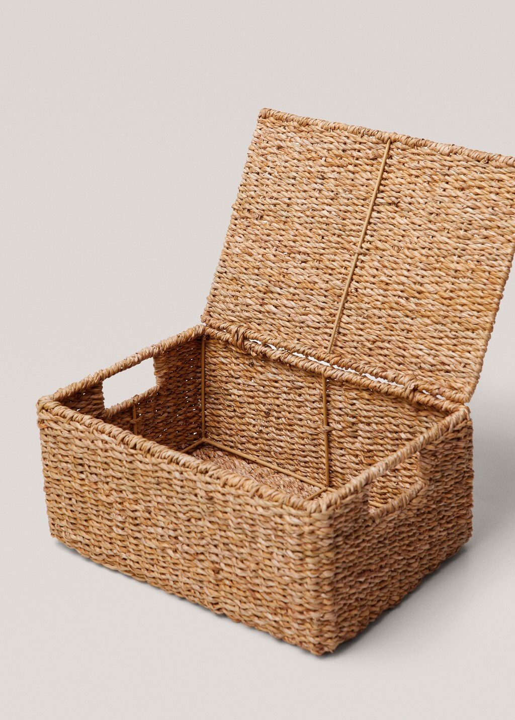 Braided basket with handles 35x25cm - Brown